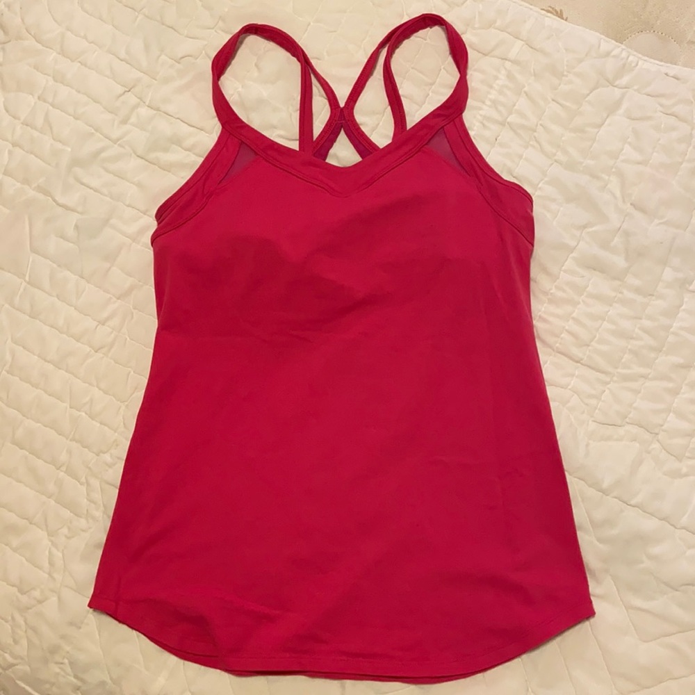 Lululemon tank